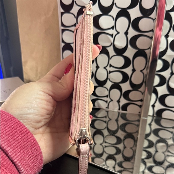 Coach Blush Pink Key & Card Holder - Picture 5 of 8